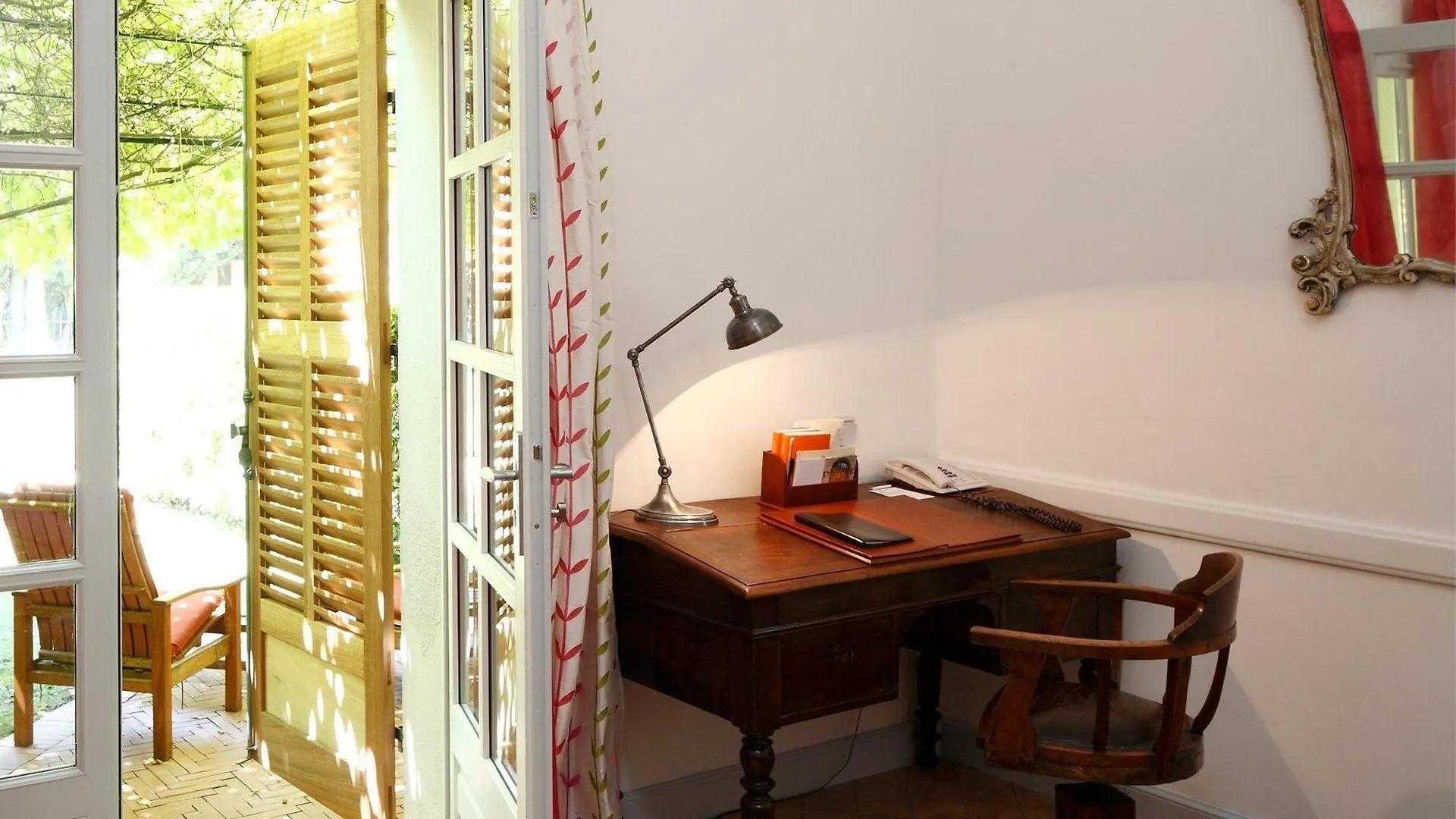 Hostellerie De L'Abbaye De La Celle - Teritoria Μπρινιόλ Ξενοδοχείο
