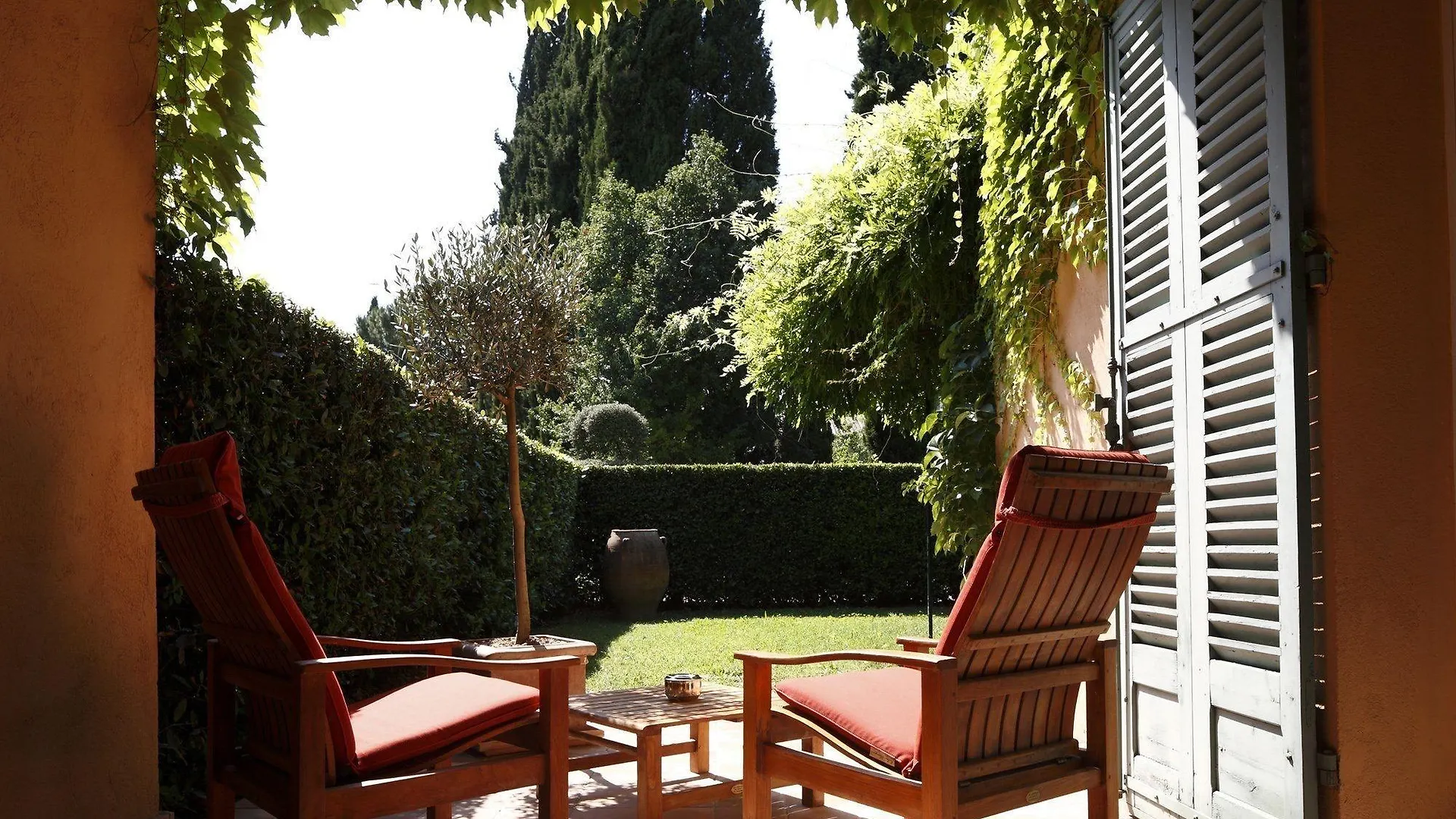 Hostellerie De L'Abbaye De La Celle - Teritoria Brignoles Hotel