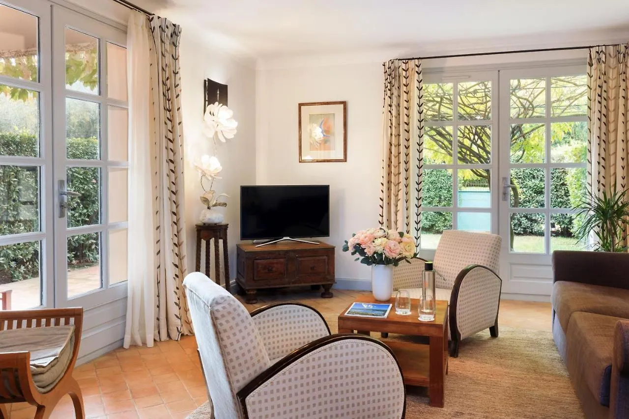 ***** Hotel Hostellerie De L'Abbaye De La Celle - Teritoria Brignoles France