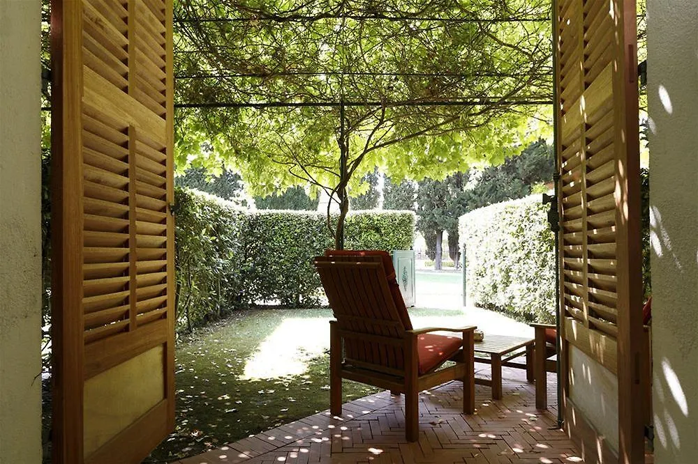 Hostellerie De L'abbaye De La Celle - Les Collectionneurs Brignoles Hotel