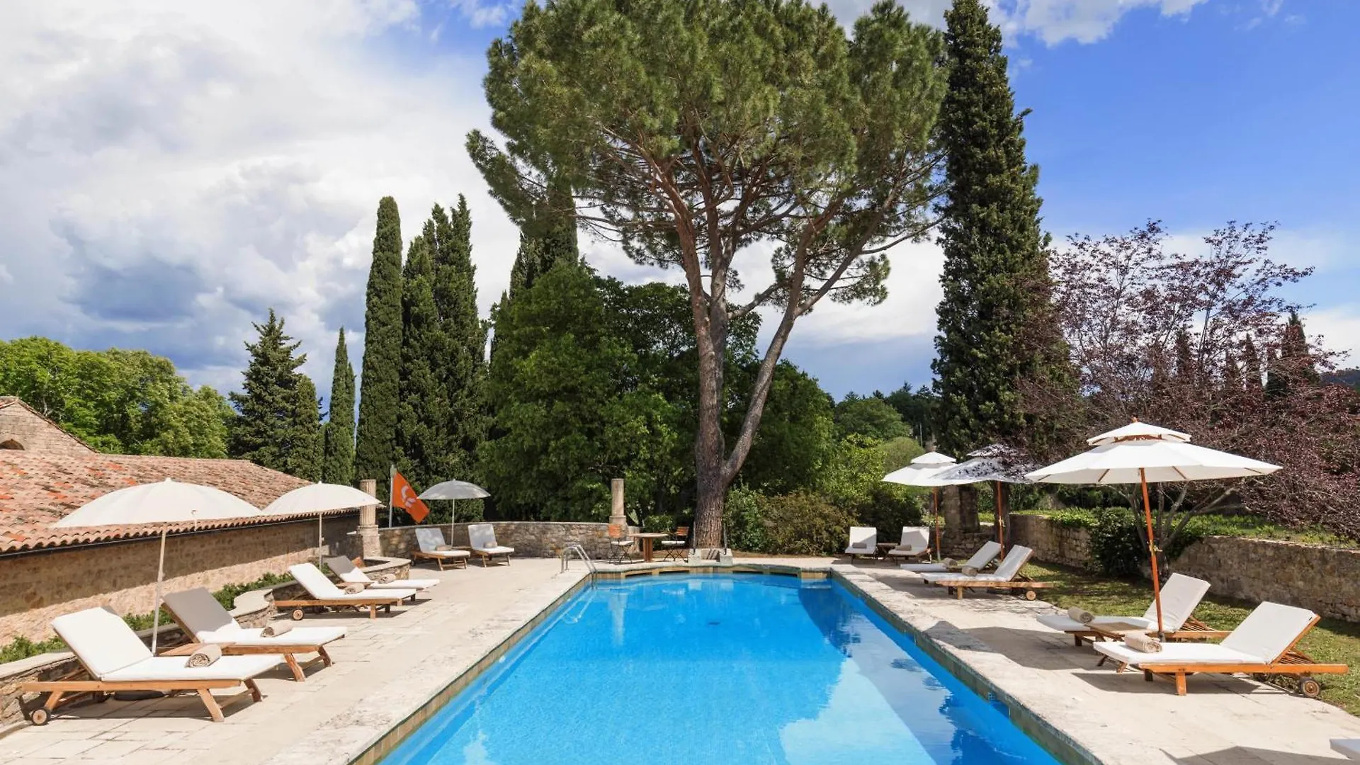 Hostellerie De L'Abbaye De La Celle - Teritoria Brignoles 5*,  France